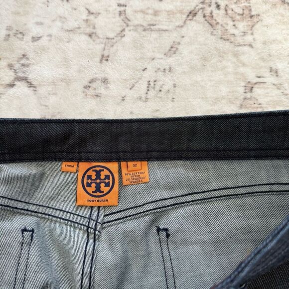 TORY BURCH dark wash jeans size 32 - Picture 2 of 3